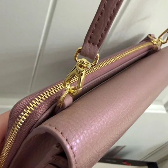 New with Box/Bag TUMI Pearl Pink Leather Crossbody Wallet - Picture 3 of 10